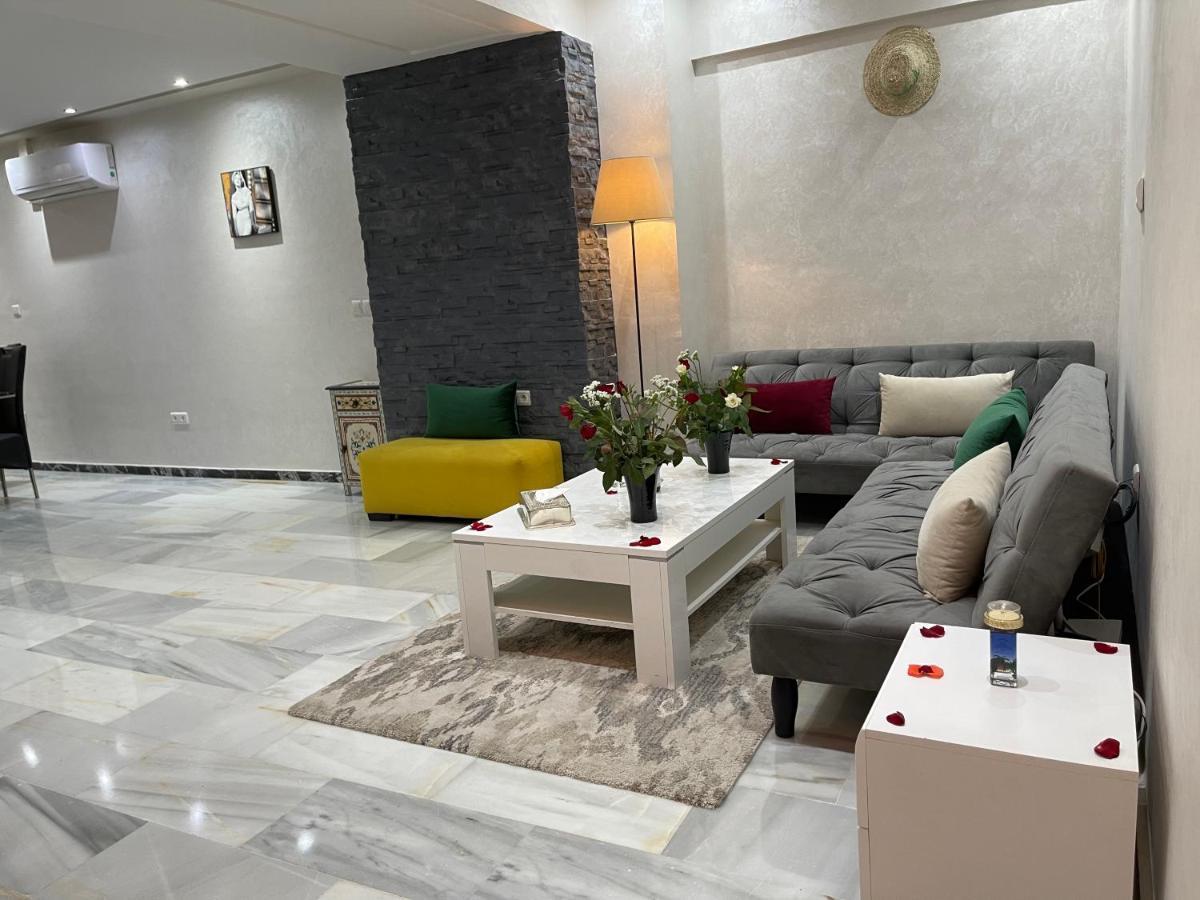 Appartement En Duplex Avec 3 Chambres Haut Standing Gueliz Marrakech 마라케시 외부 사진
