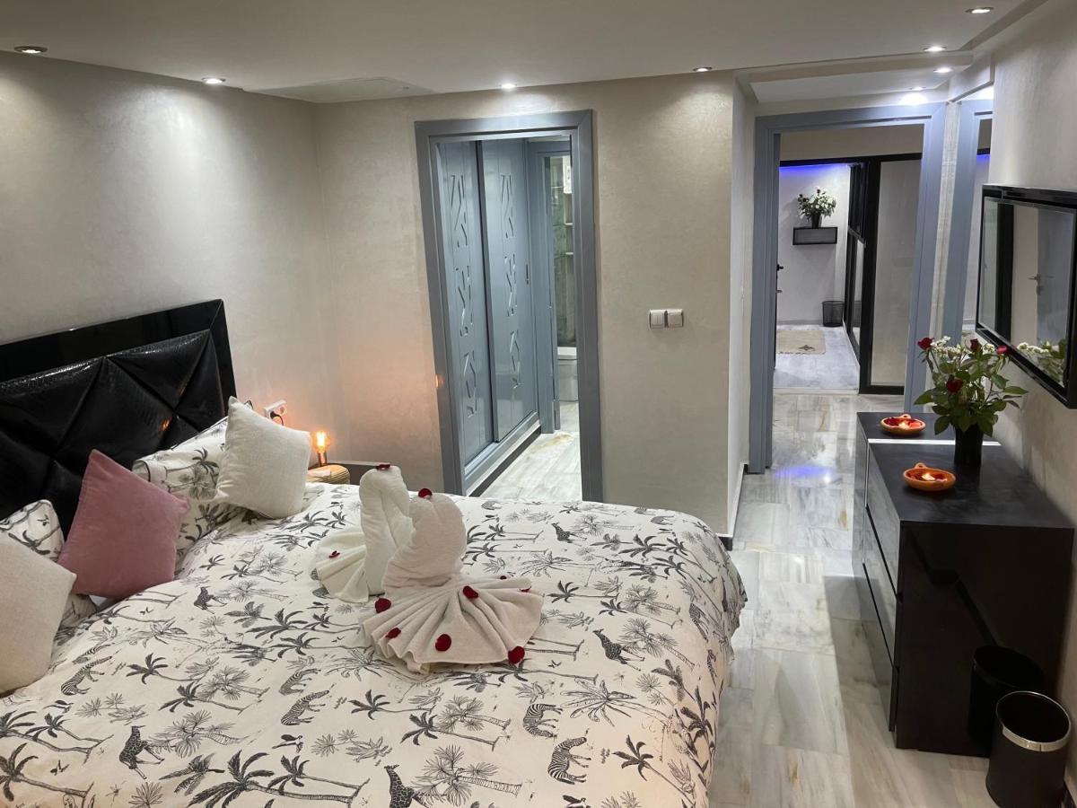 Appartement En Duplex Avec 3 Chambres Haut Standing Gueliz Marrakech 마라케시 외부 사진