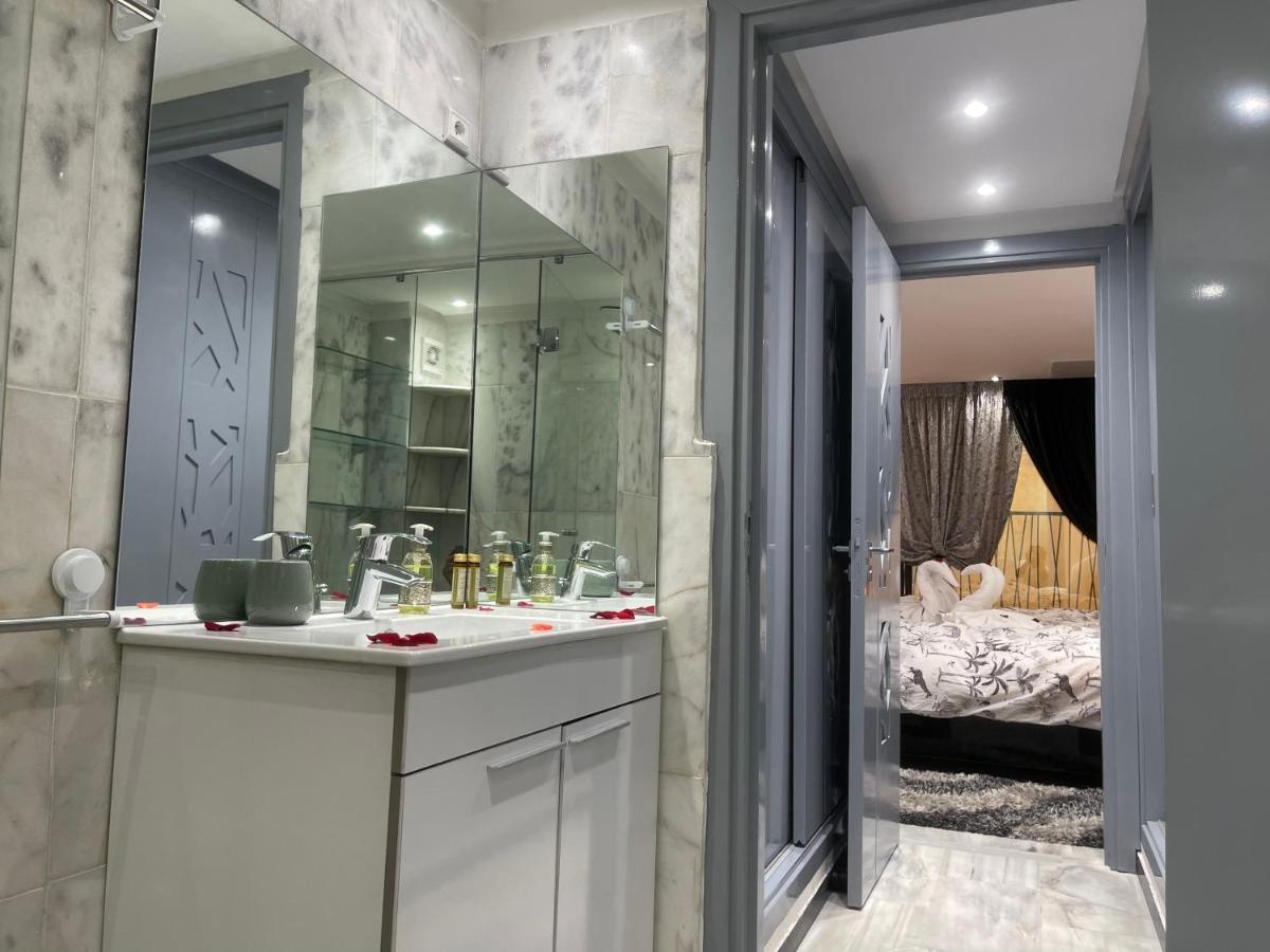 Appartement En Duplex Avec 3 Chambres Haut Standing Gueliz Marrakech 마라케시 외부 사진